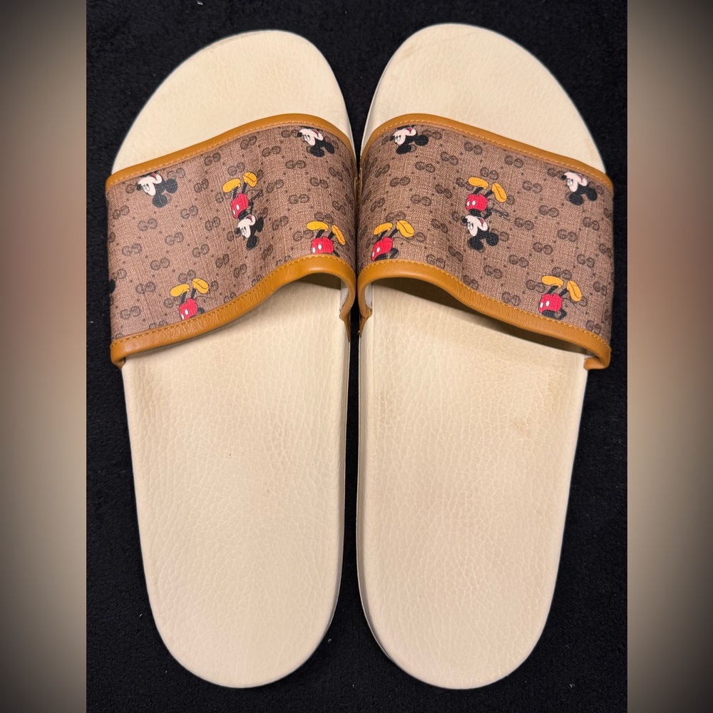 Gucci Mickey Mouse design sandals.  Used in good condition.